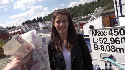 Agent public star du porno Nana garnet daftsex vidéo porno. elle veut baiser pour de l󿁺rgent. Ramassage en public, pipe profonde. elle obtient POV yamyhub.